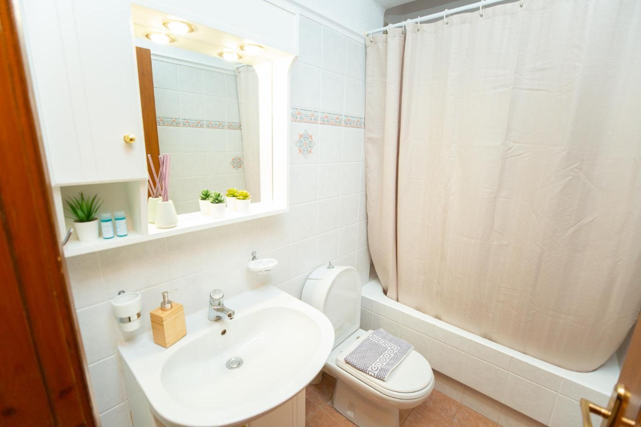 Apartment Kouros Delphi ภายนอก รูปภาพ